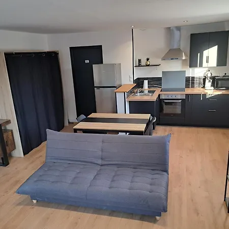 アパート Le D Isa *