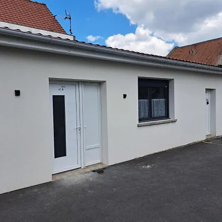 アパート Le D Isa ランス