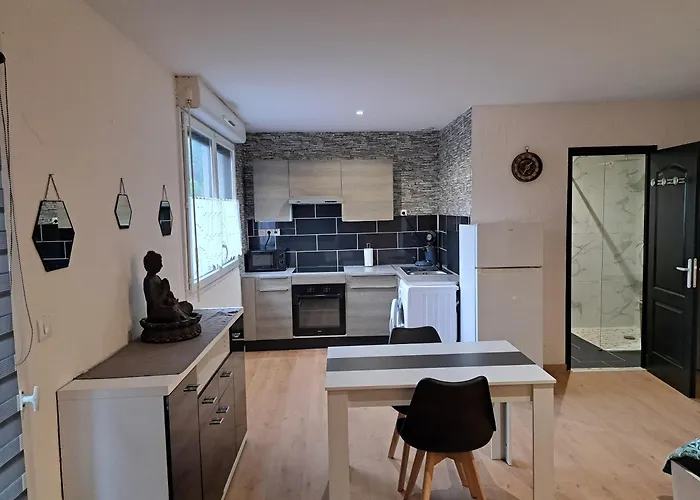Le D Isa Apartman Lens
